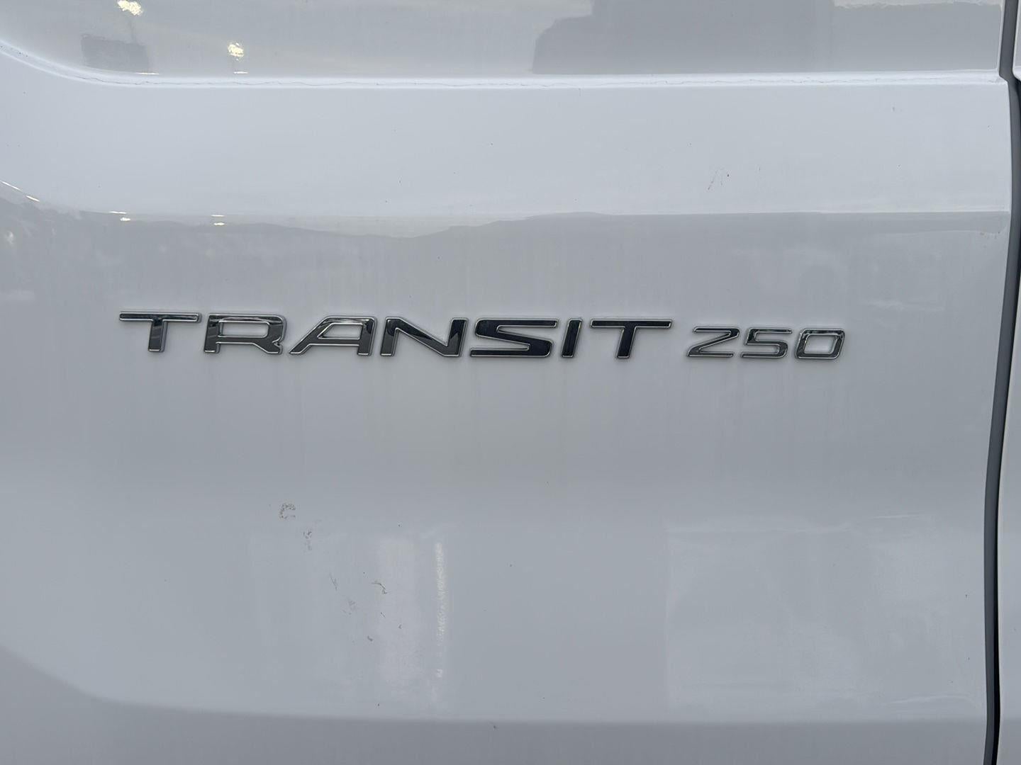 2025 Ford Transit 250