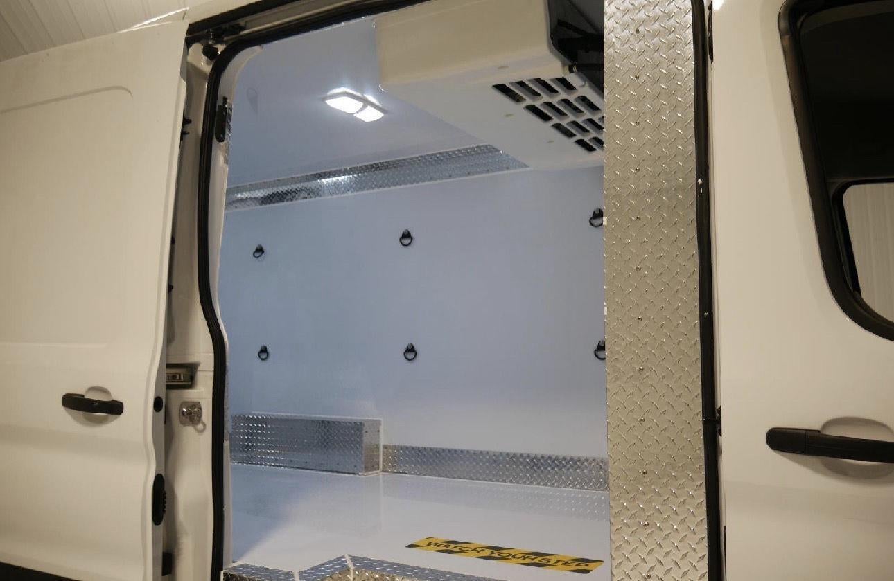 2025 Ford Transit Cargo Van T-250 148" Med Rf 9070 GVWR AWD