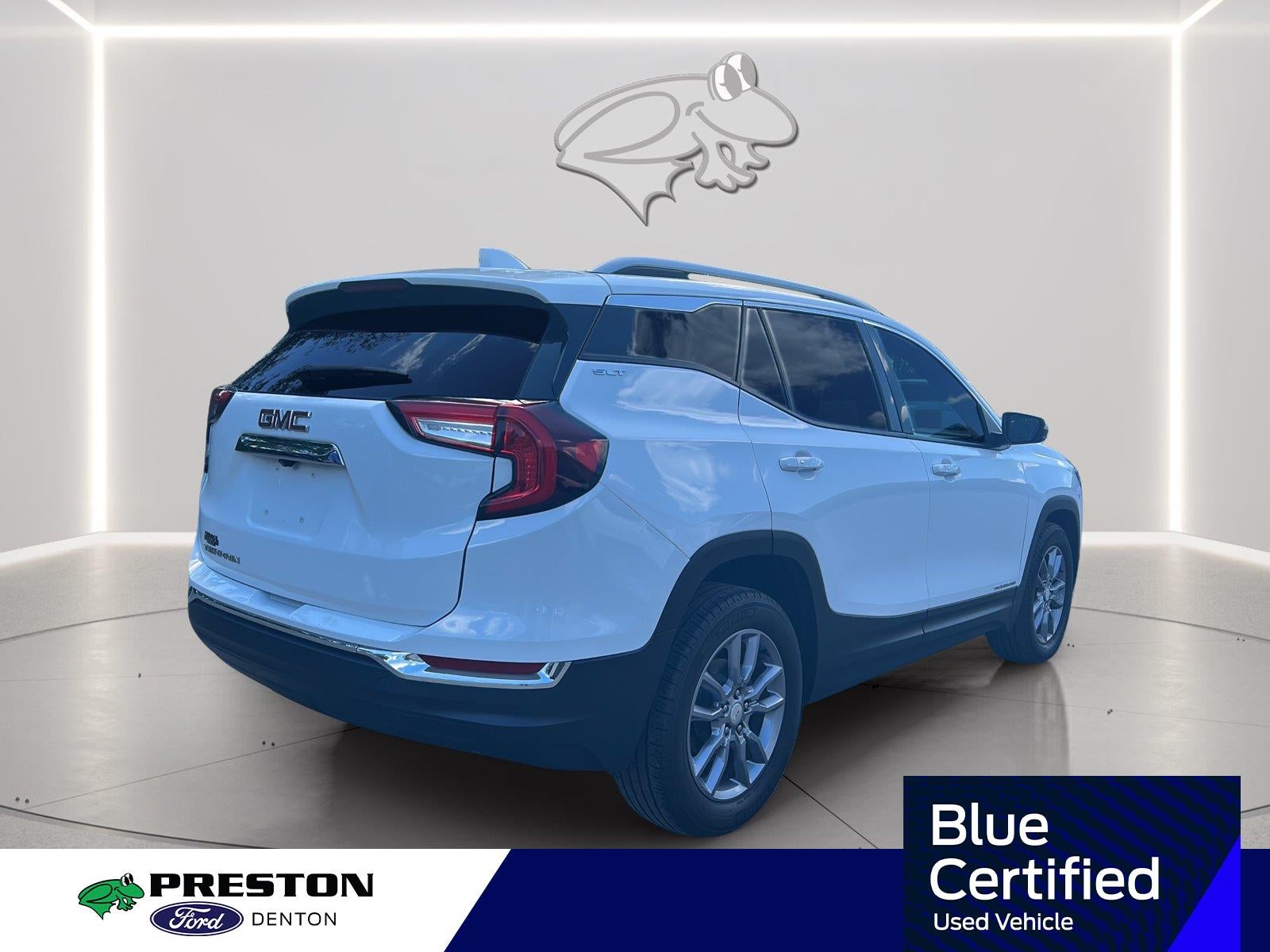 2023 GMC Terrain SLT