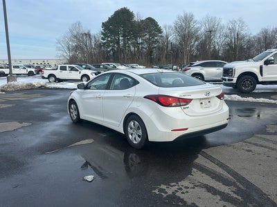 2016 Hyundai Elantra SE