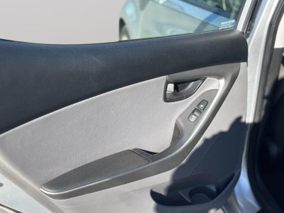 2012 Hyundai Elantra Limited