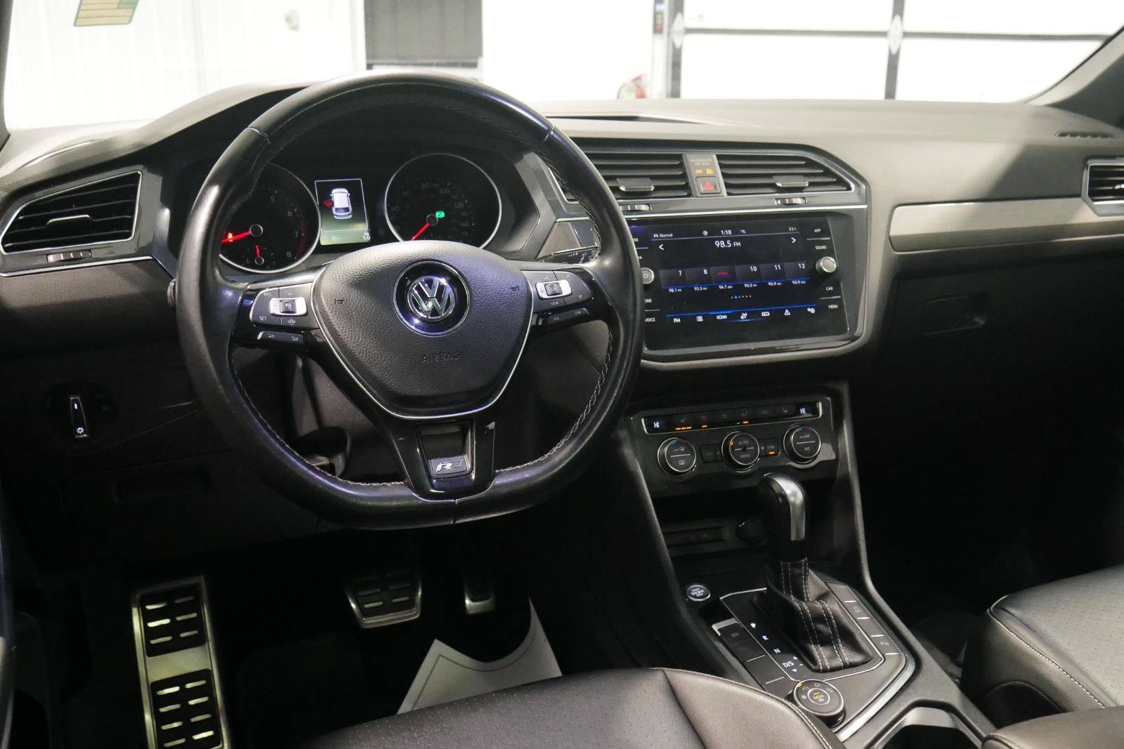 2021 Volkswagen Tiguan SE R-Line Black