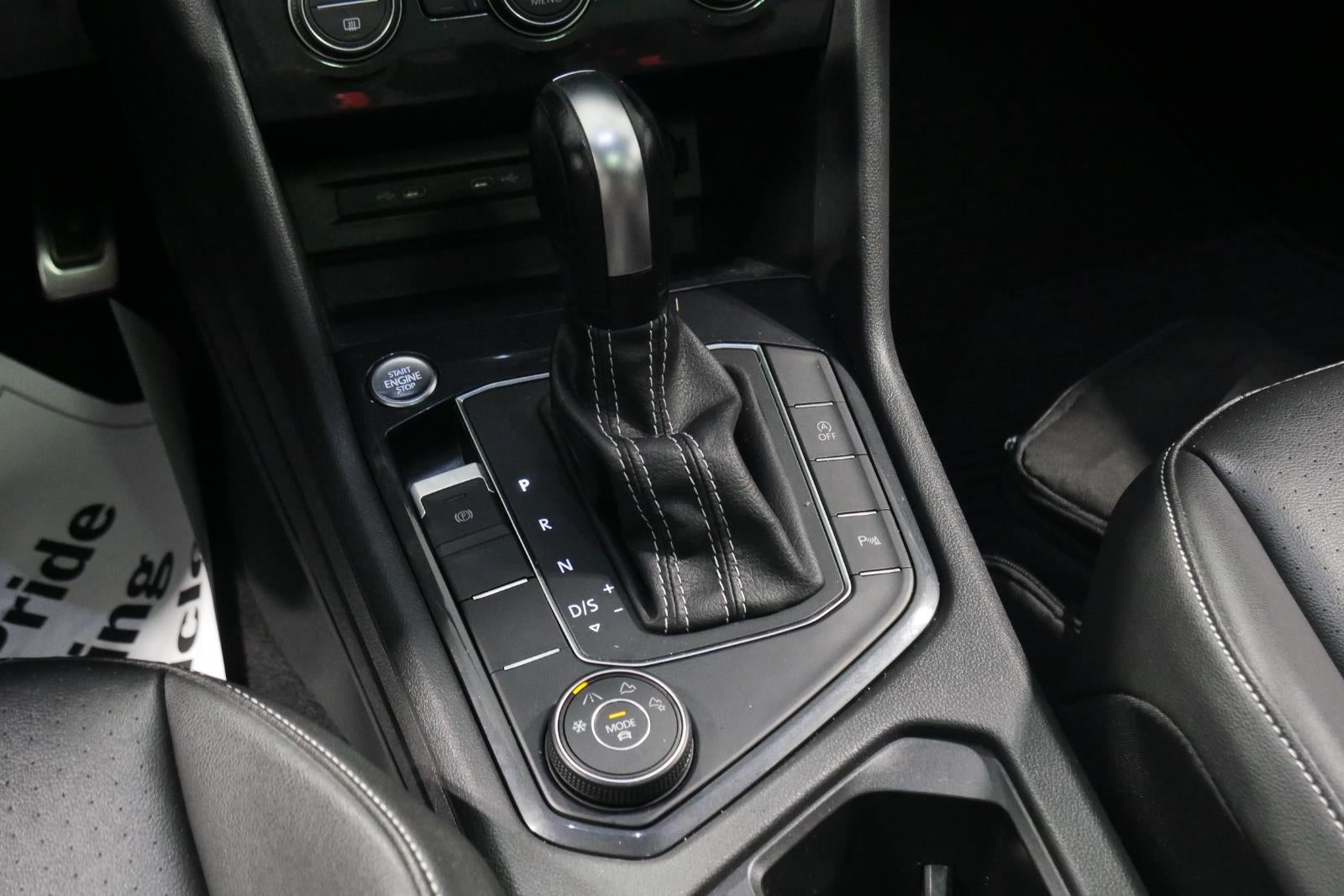 2021 Volkswagen Tiguan SE R-Line Black