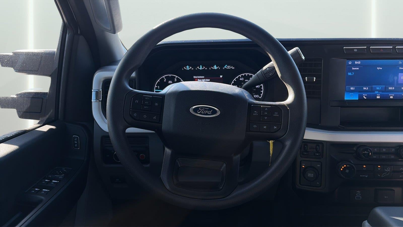 2024 Ford Super Duty F-550 DRW XL