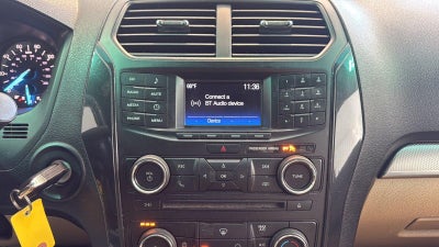 2017 Ford Explorer Base