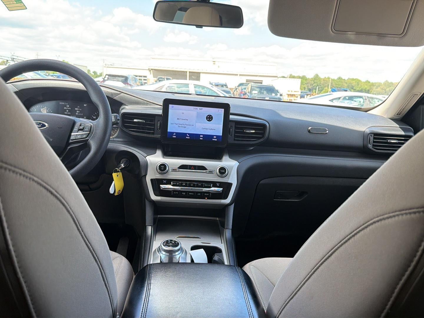 2021 Ford Explorer Base