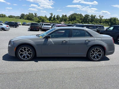 2018 Chrysler 300 Touring