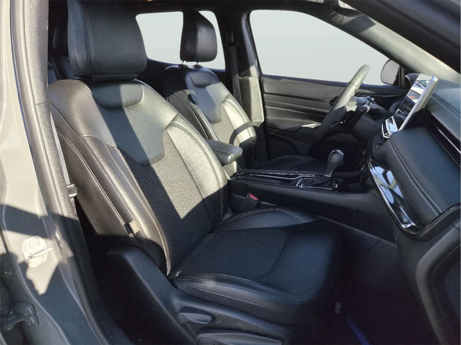 2023 Jeep Compass Altitude