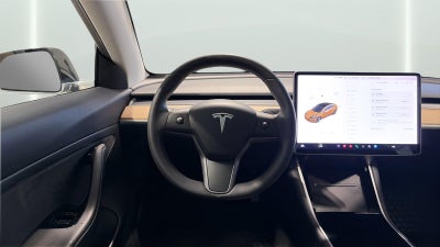 2020 Tesla Model 3 Standard Range