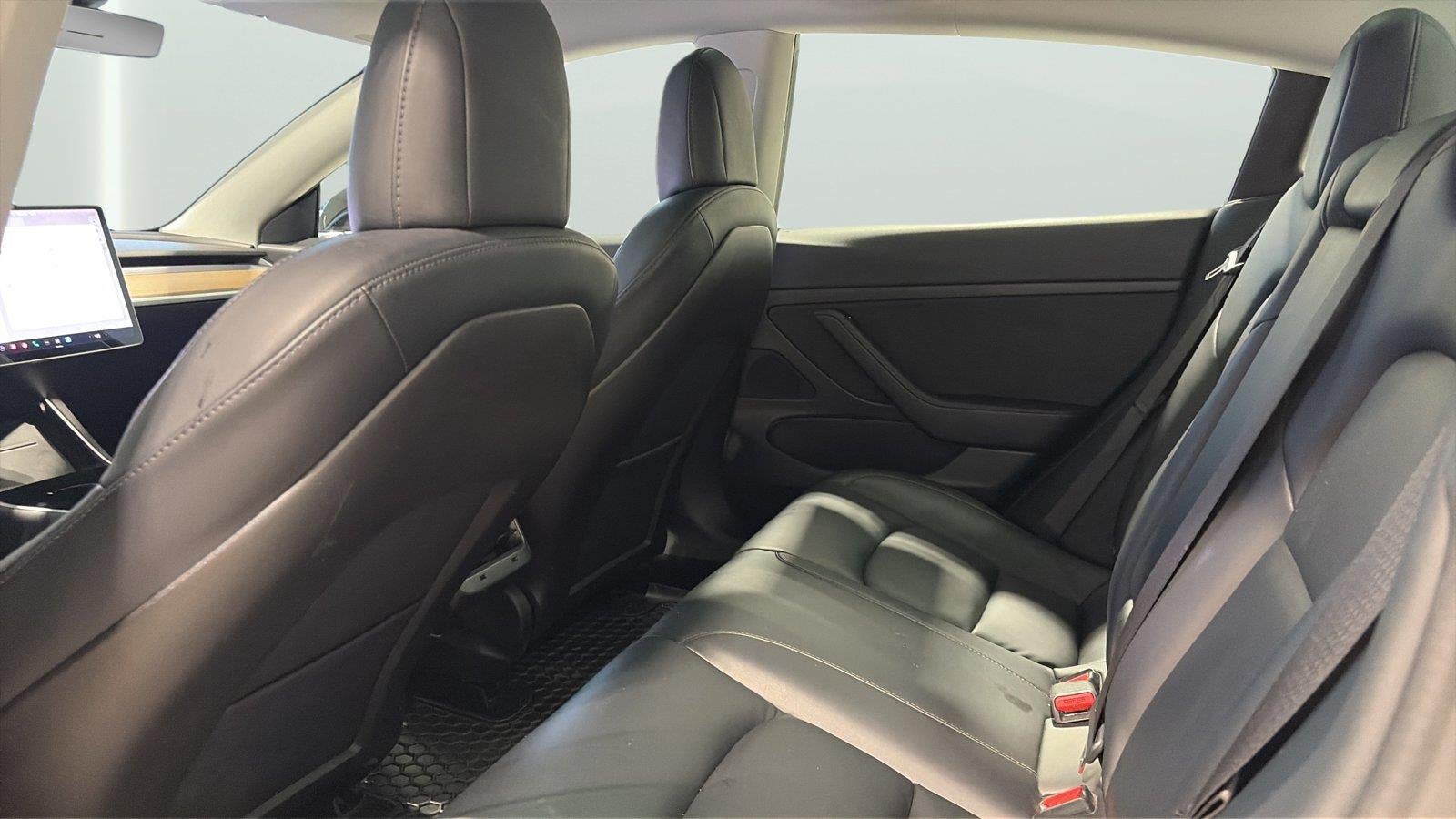 2020 Tesla Model 3 Standard Range