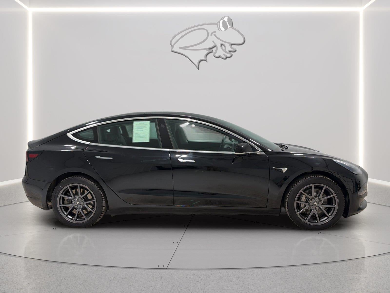 2020 Tesla Model 3 Standard Range