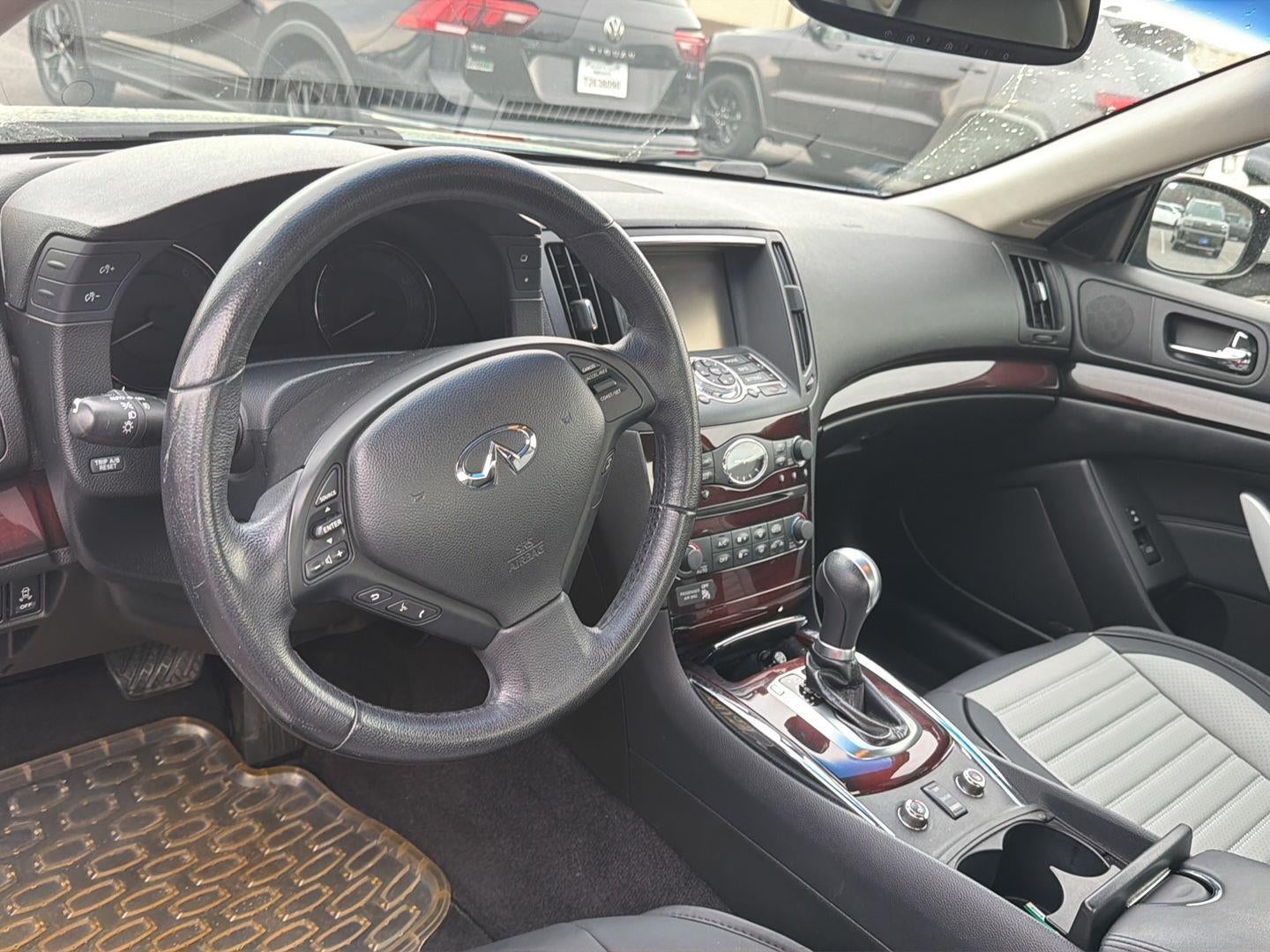 2012 INFINITI G37 Coupe x