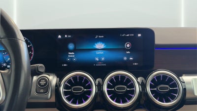 2023 Mercedes-Benz GLB GLB 250
