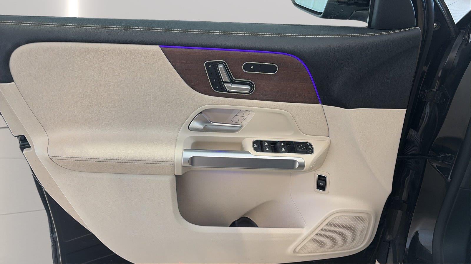 2023 Mercedes-Benz GLB GLB 250