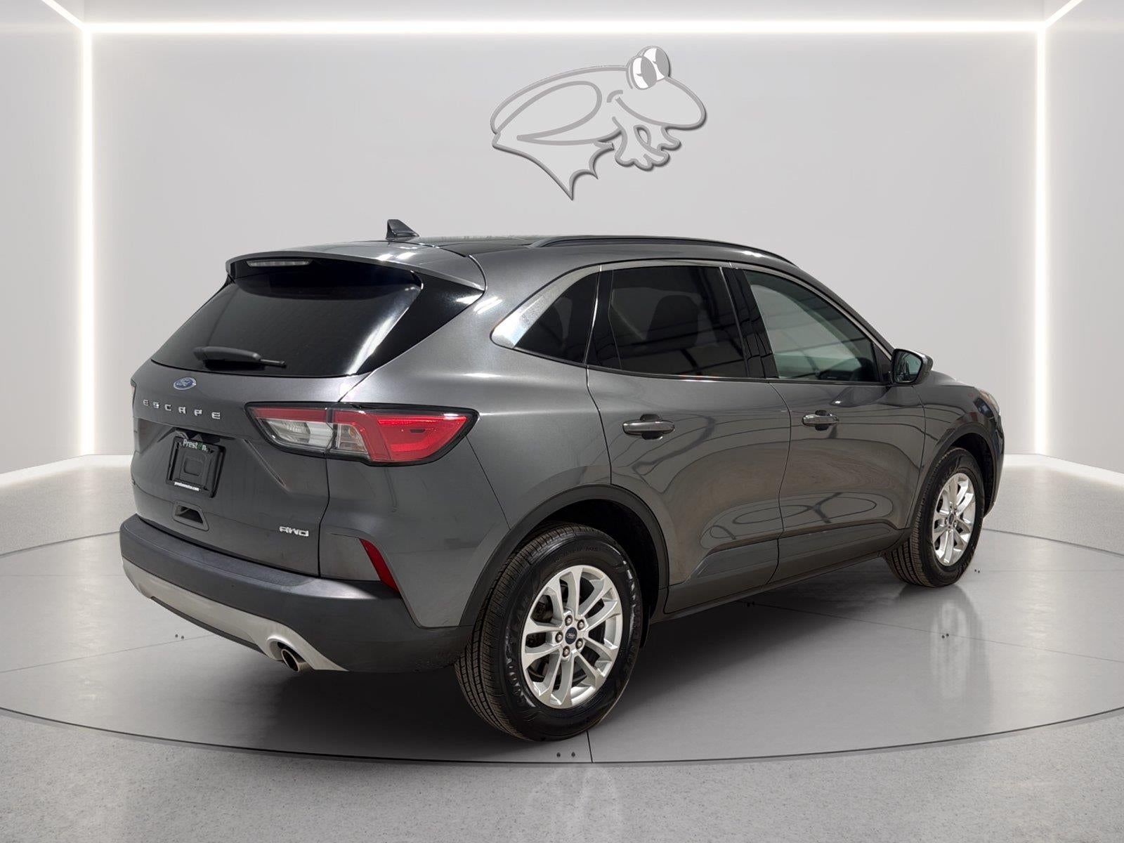 2021 Ford Escape SE