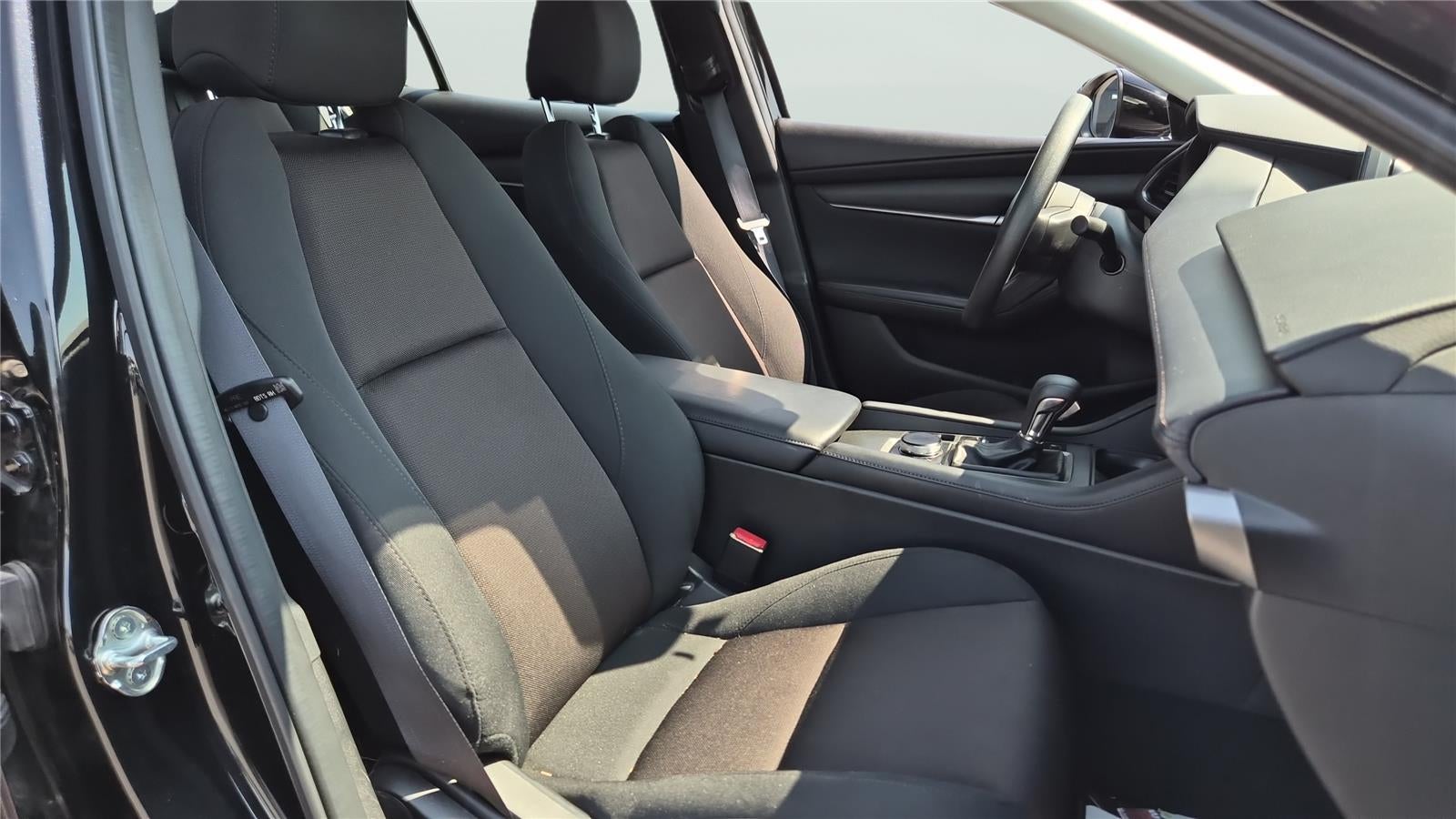 2025 Mazda MAZDA 3 BASE