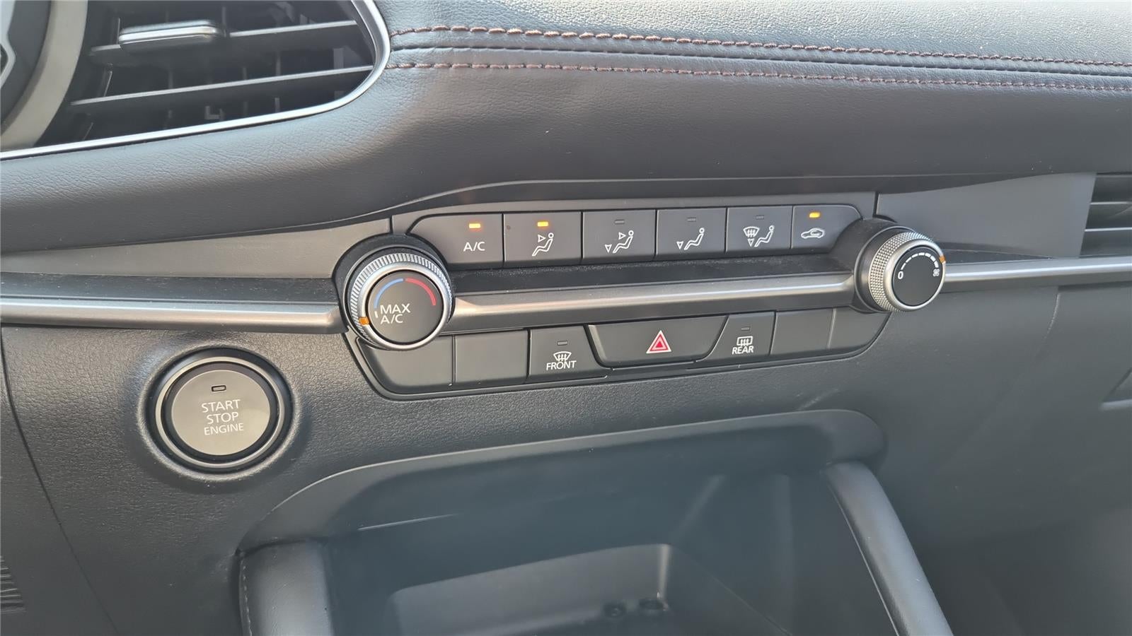 2025 Mazda MAZDA 3 BASE
