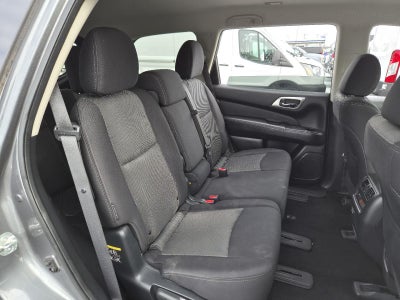 2020 Nissan Pathfinder S