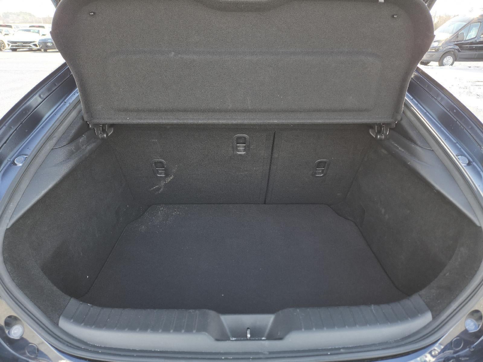 2023 Mazda Mazda3 Hatchback 2.5 S Preferred