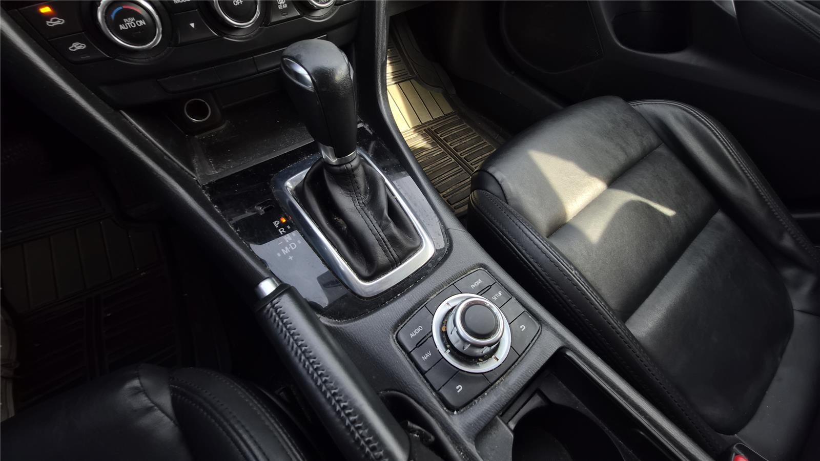 2015 Mazda Mazda6 i Touring