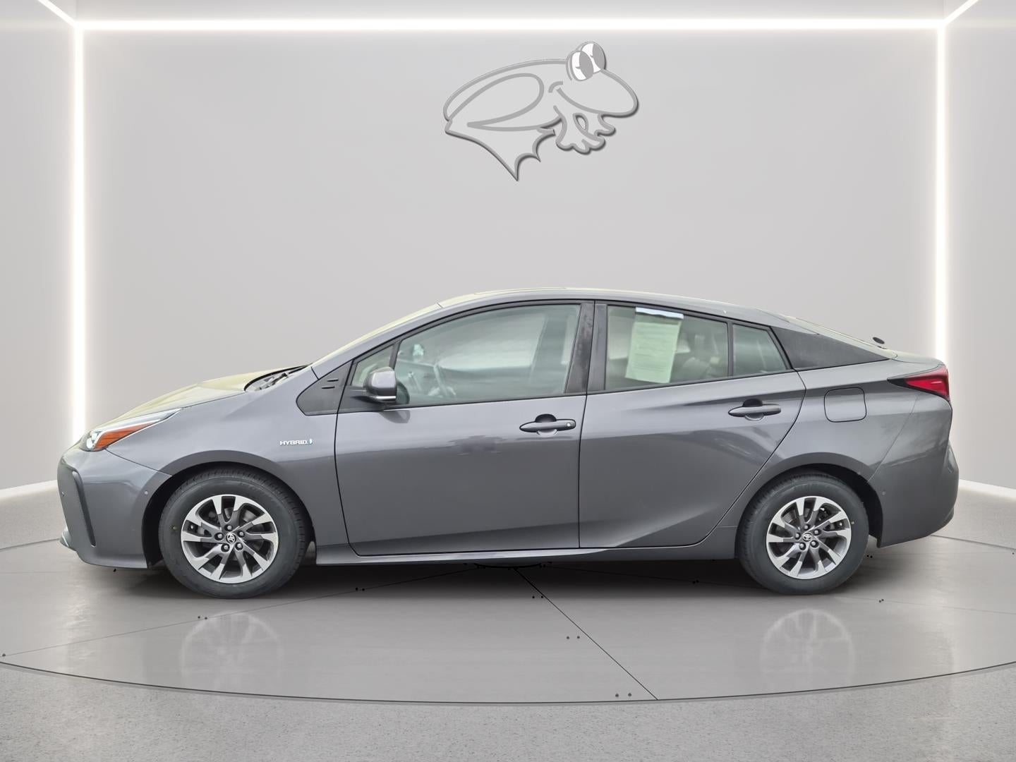 2021 Toyota PRIUS Base