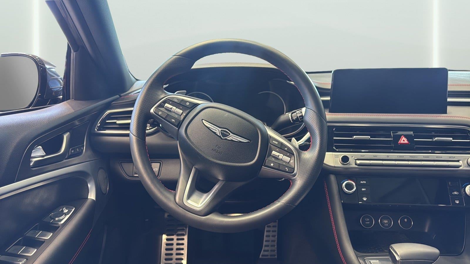 2024 Genesis G70 2.5T