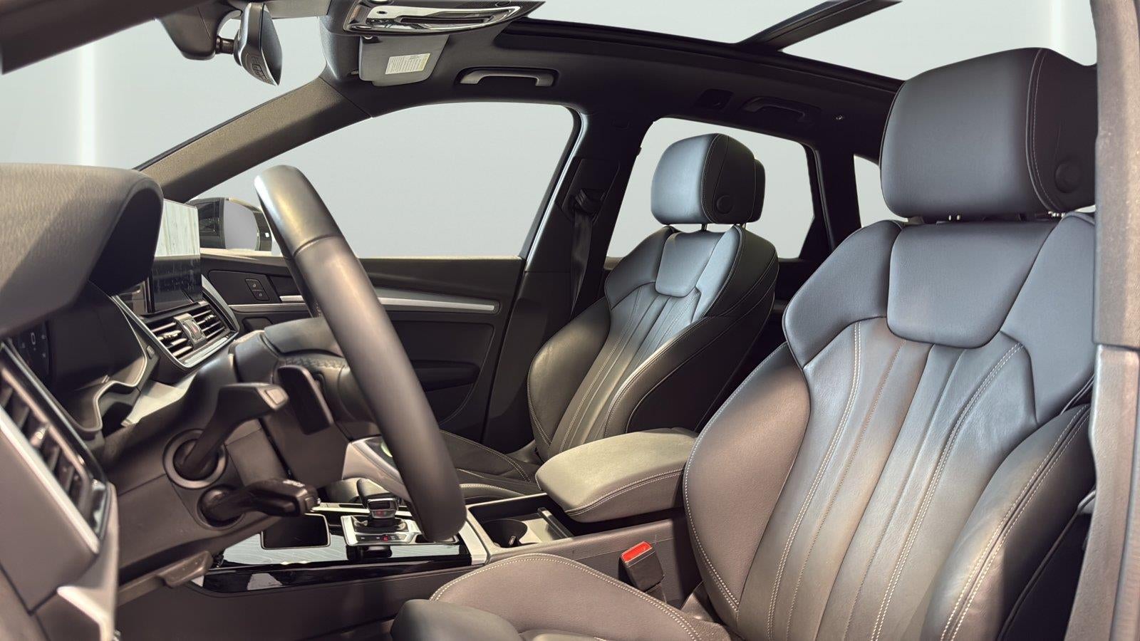 2025 Audi Q5 S line Premium